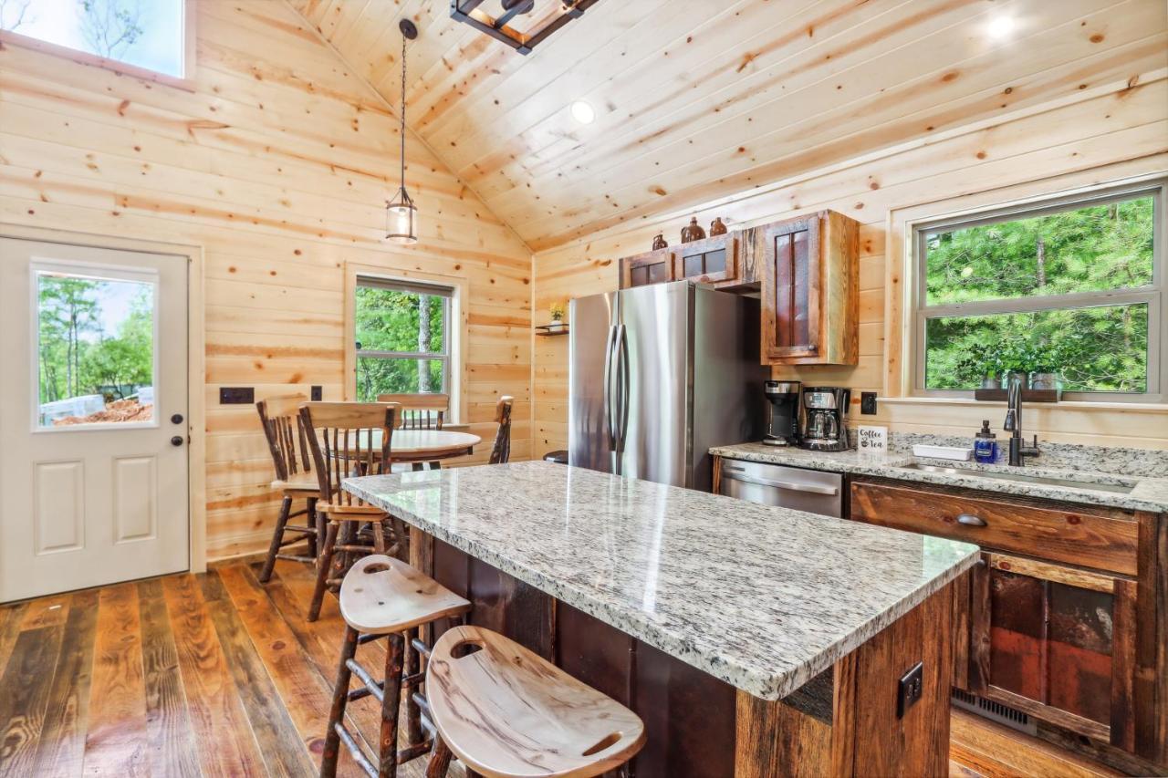 Private Murphy Cabin Rental With Wraparound Porch! 외부 사진